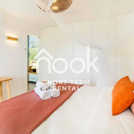 Apartment Nook080 - Dream On Por Nook *
